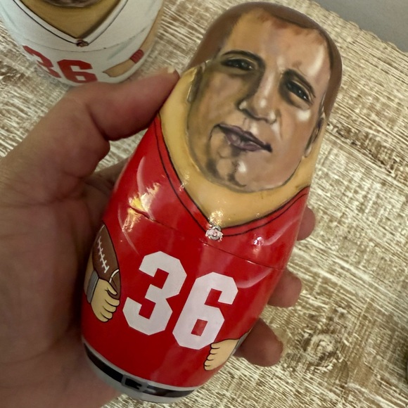 Ohio State Buckeyes Chris Spielman Red and White Nesting Dolls, Set of 3 - Picture 7 of 11